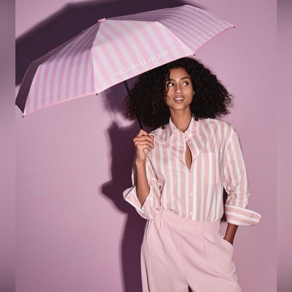 NEW VICTORIA’S SECRET 2024 FASHION SHOW BUNDLE - Picture 14 of 16